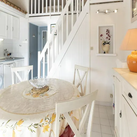 Family Retreat In Apartament Agde