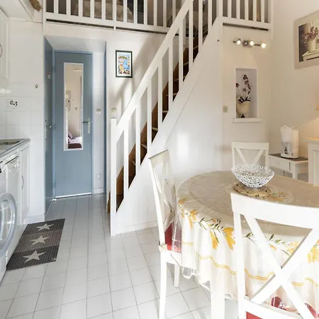 Family Retreat In Apartament *
